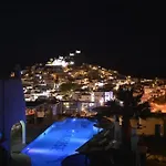 Sunrise Hotel